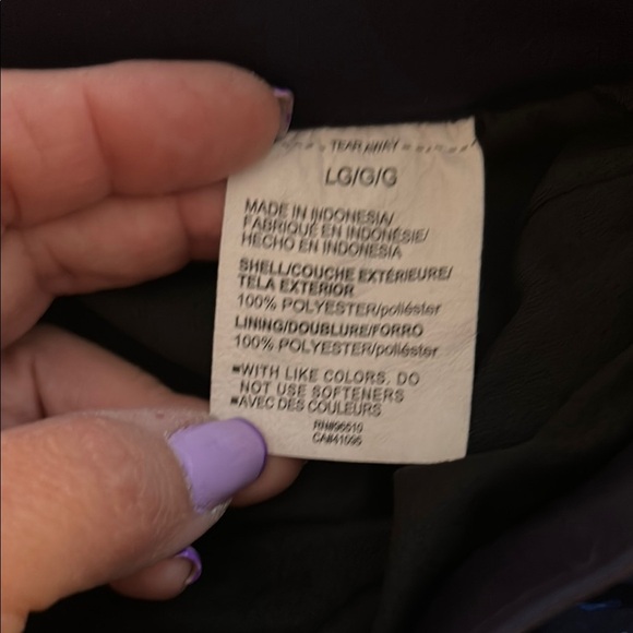 Under Armour Women's Blue and Black Shorts - Picture 8 of 8